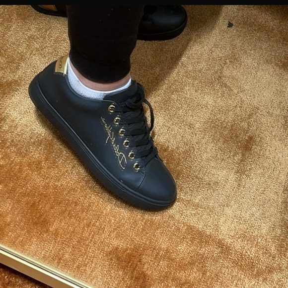 D&G Sneakers - Picture 9 of 15